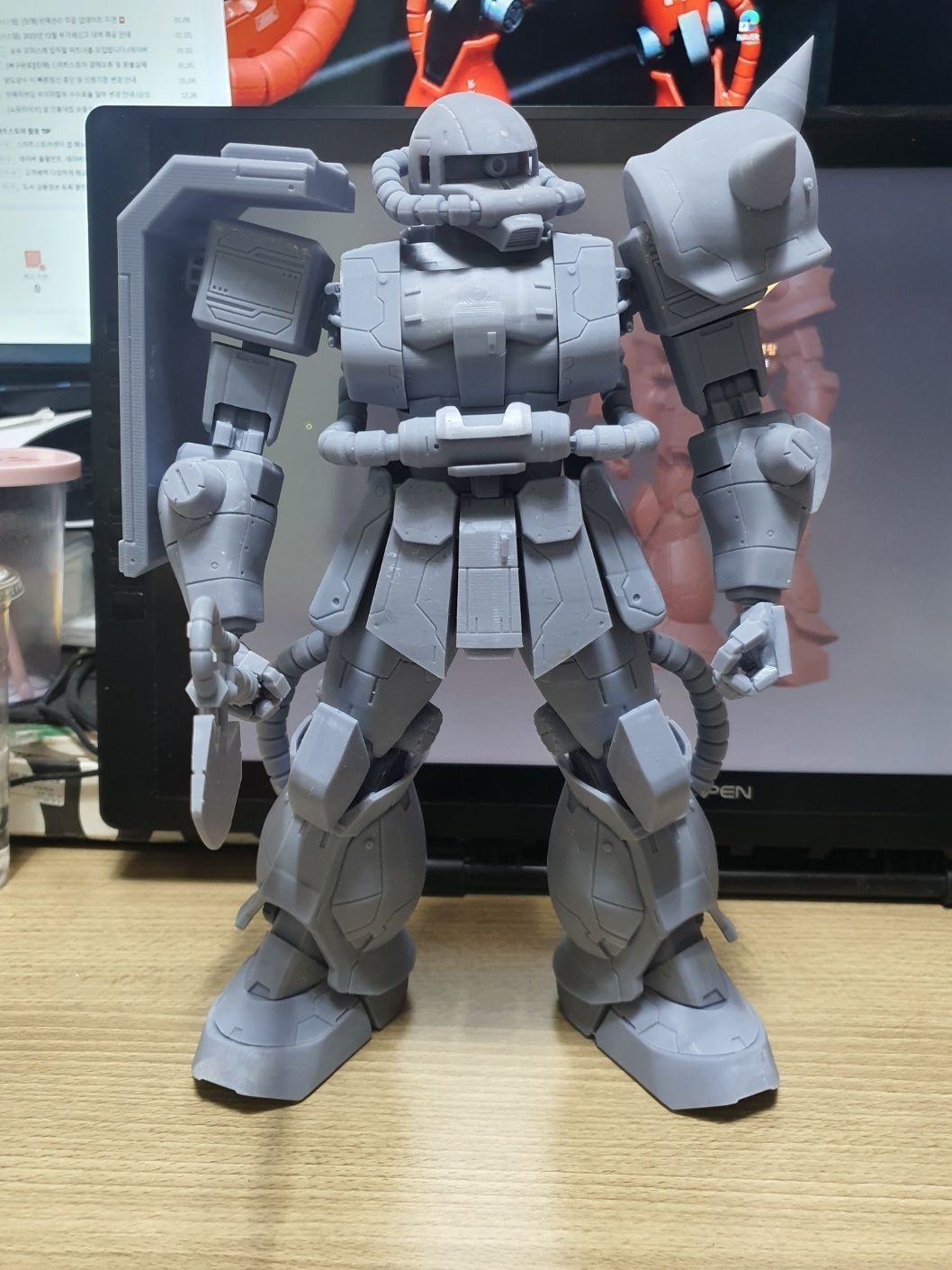 ZAKU 2 robot 3D print model_6