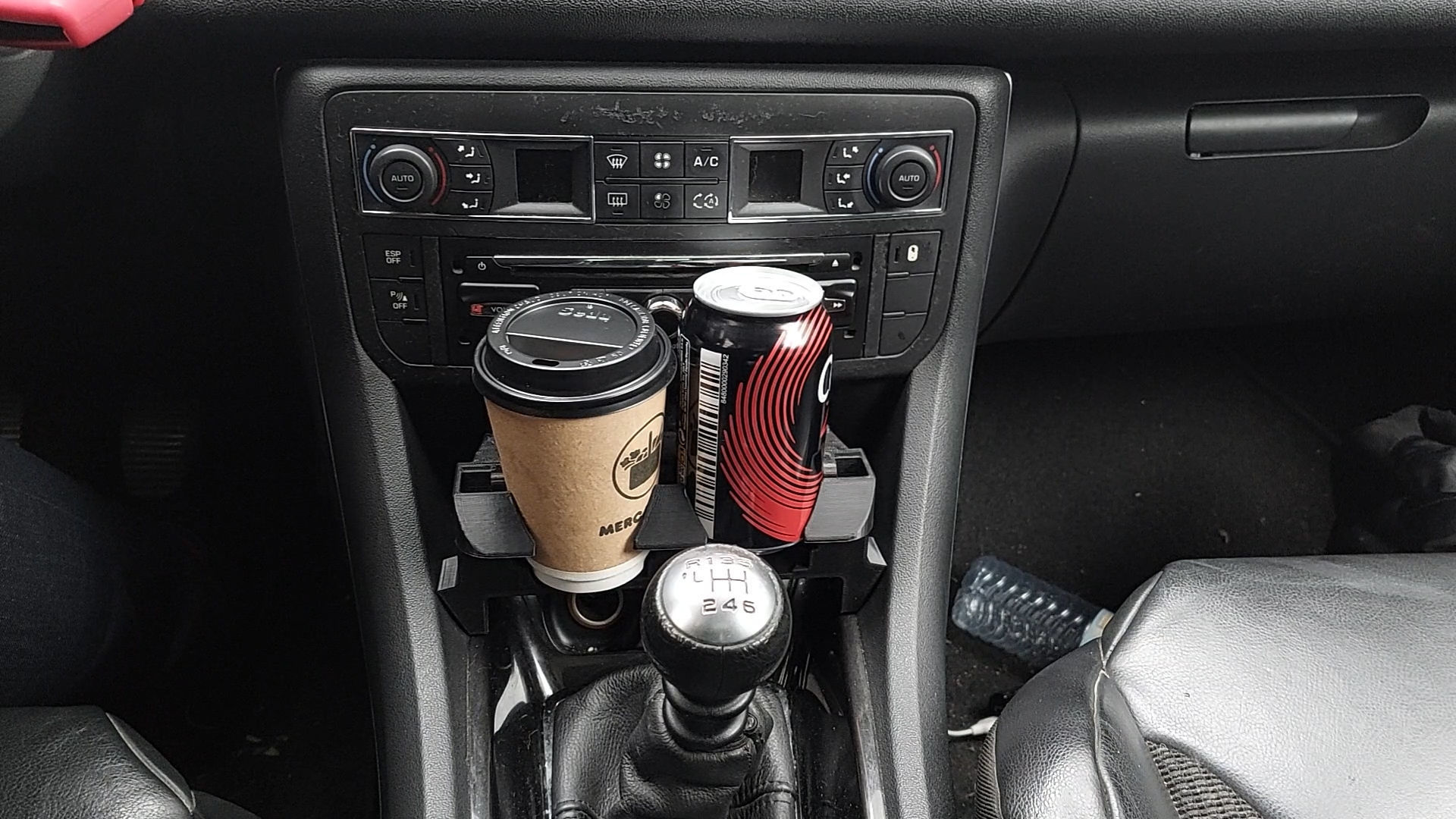 Double Cupholder-Phoneholder for Citroen C5 X7 3D print model_2