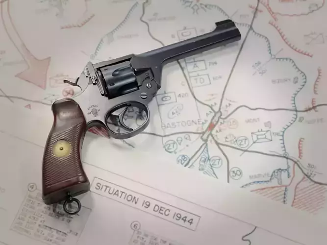 Enfield No 2 MkI Revolver - Game and VFX-Ready Low-poly 3D model