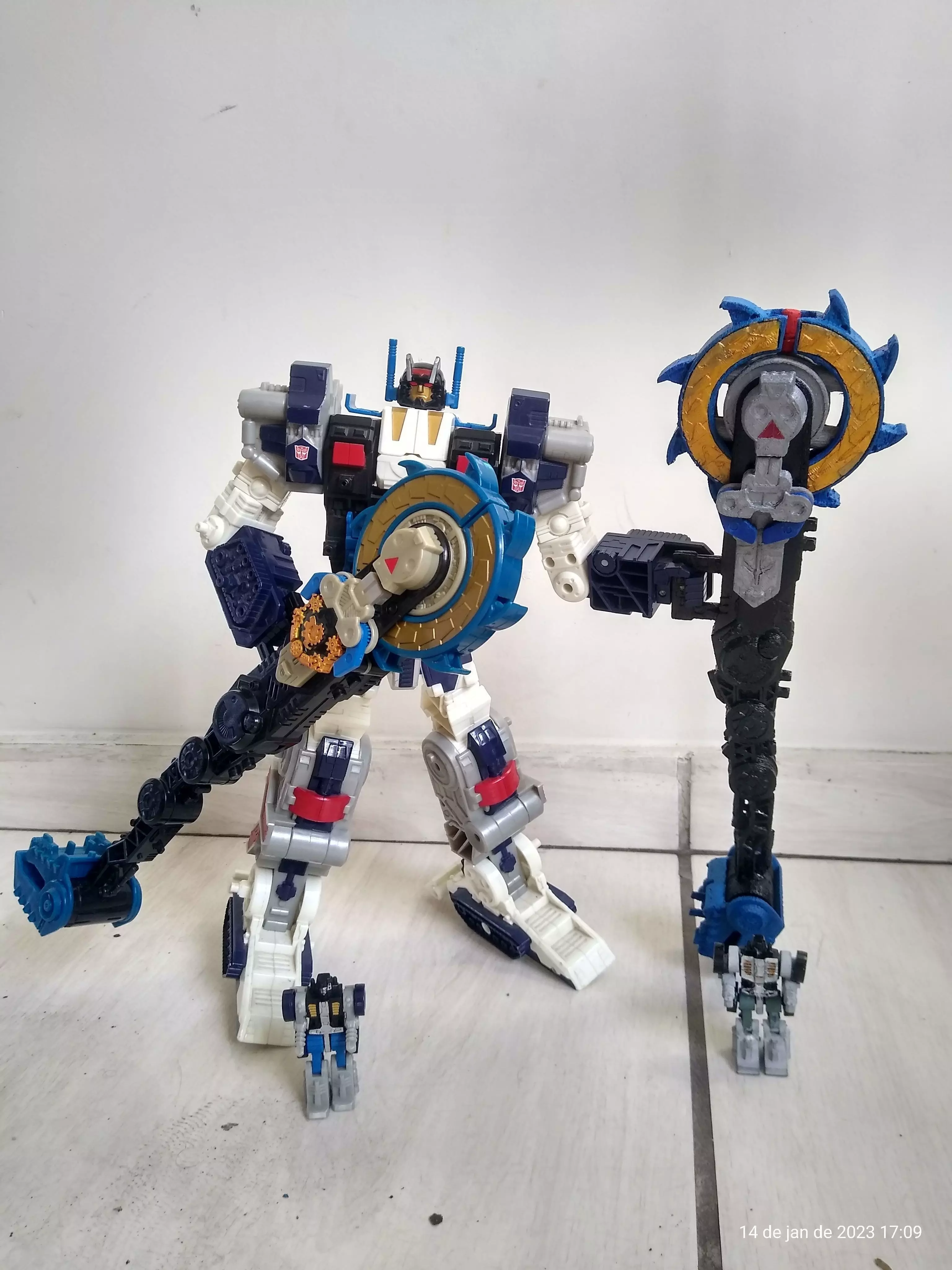 TRANSFORMERS METROPLEX CYBERTRON EXCAVATOR CLAW and DRILLBIT 3D print model_0