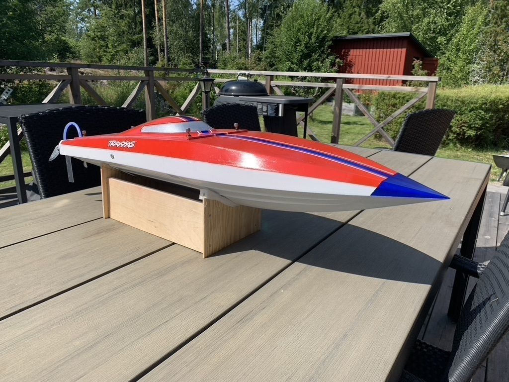 Deep-V RC Boat 80cm for Rough Water 3D print model_2