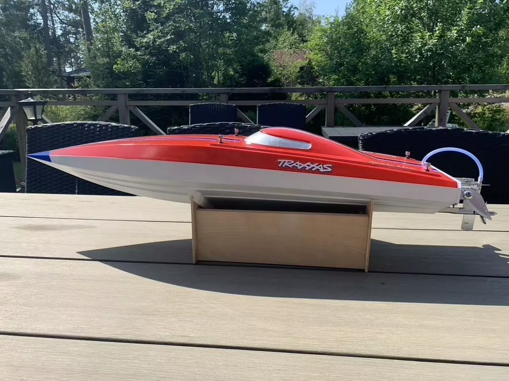 Deep-V RC Boat 80cm for Rough Water 3D print model_0