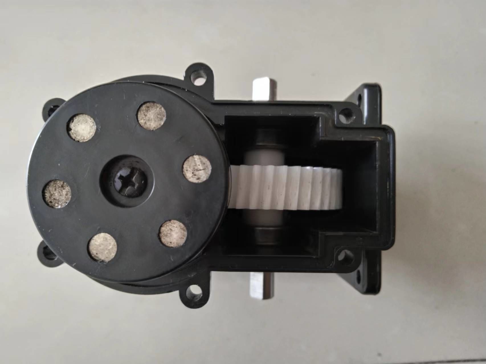 Non-contact single-stage worm gear reducer for 3d printing 3D print model_40