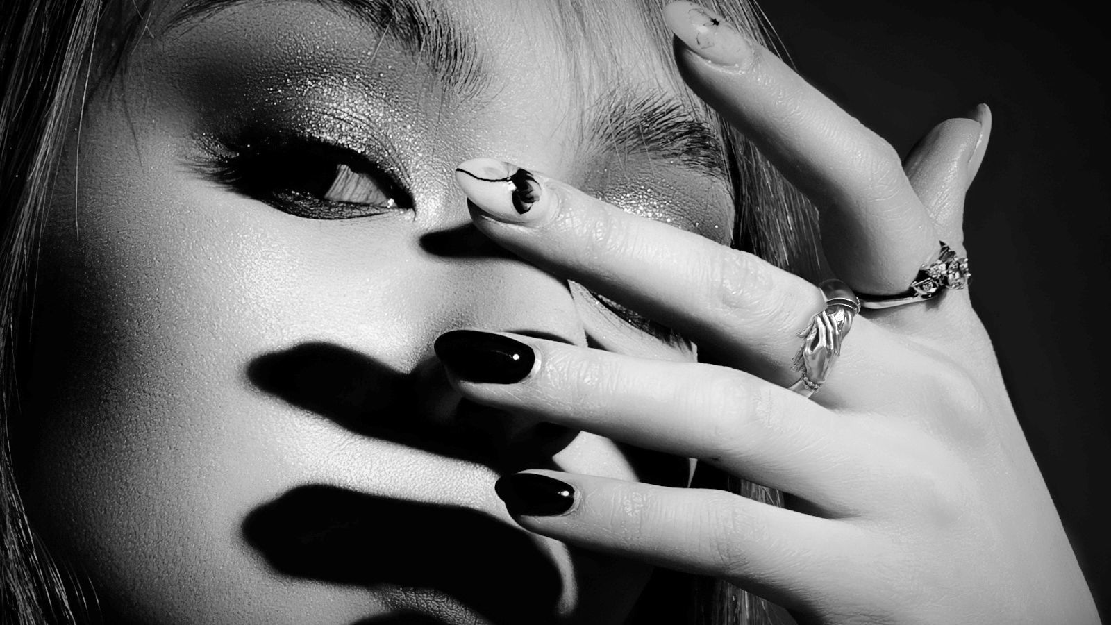 Hug Hands Men and Women Hugging Finger Ring 3D print model_7