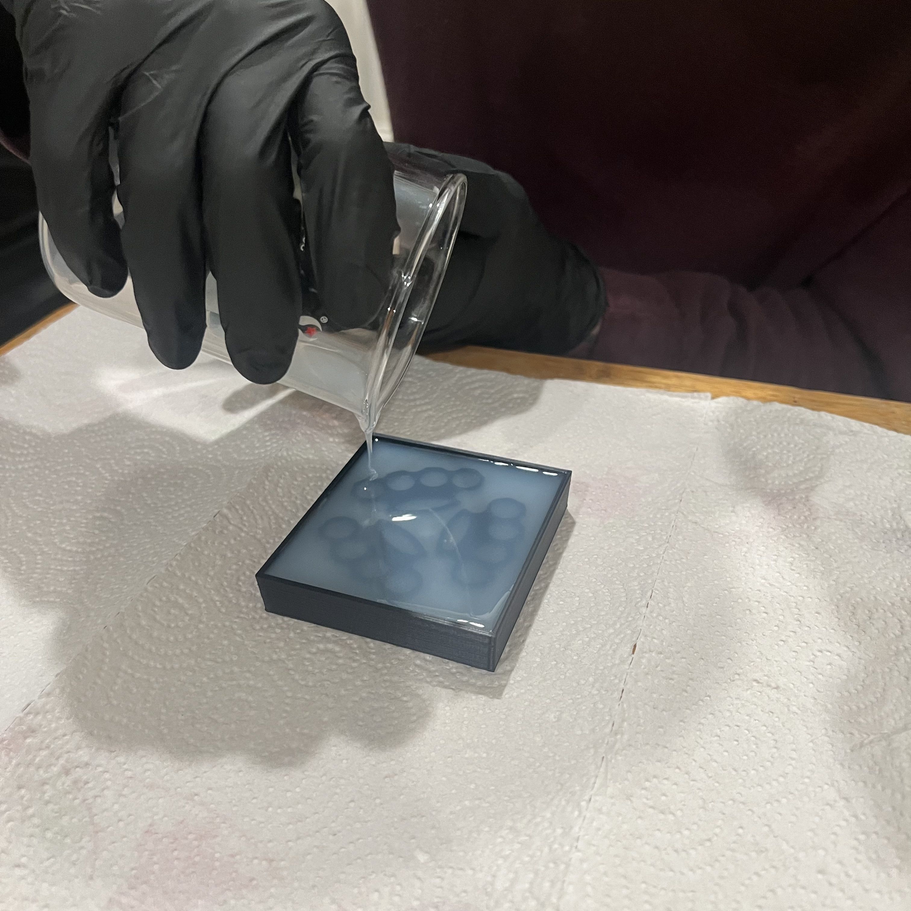 Brass Knuckles Ice Cube Mould 3D print model_1