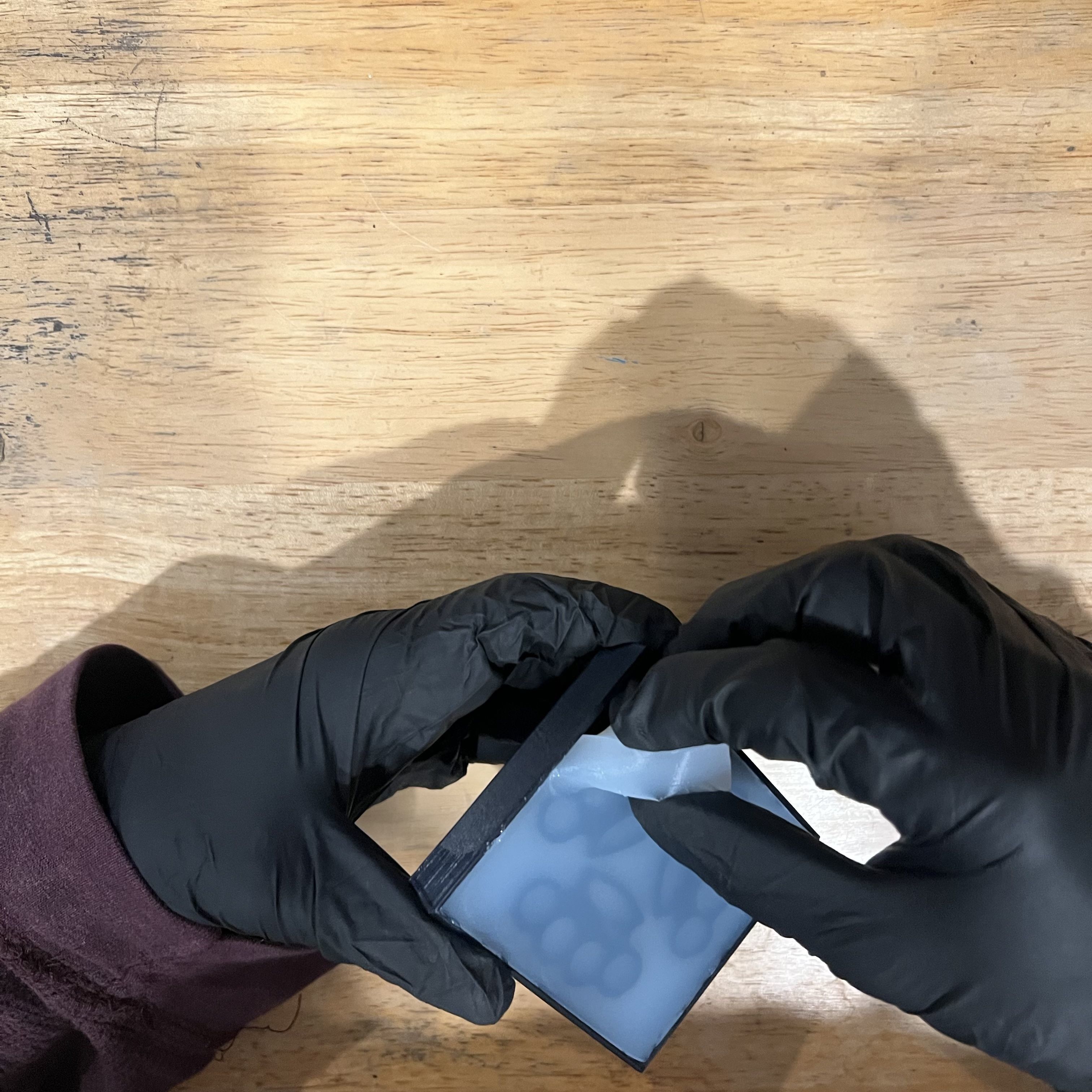 Brass Knuckles Ice Cube Mould 3D print model_3