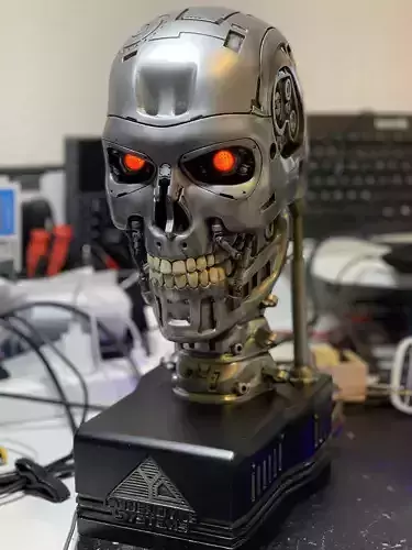 Animatronic T-800 Terminator skull with face tracking 3D print model