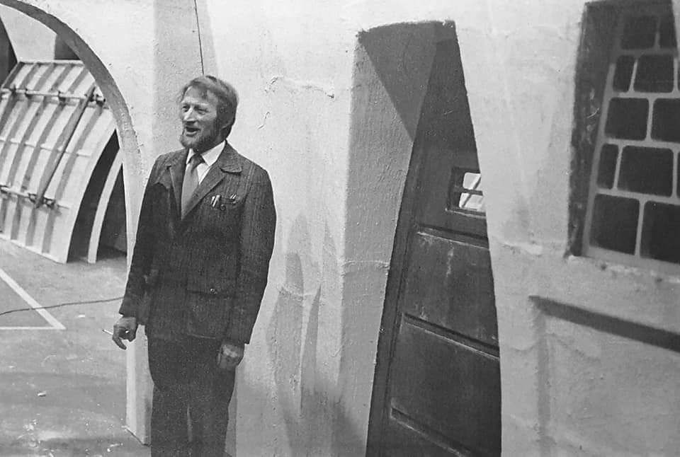 Jabbas Prison door 1-6 scale Hottoys 3D print model_5