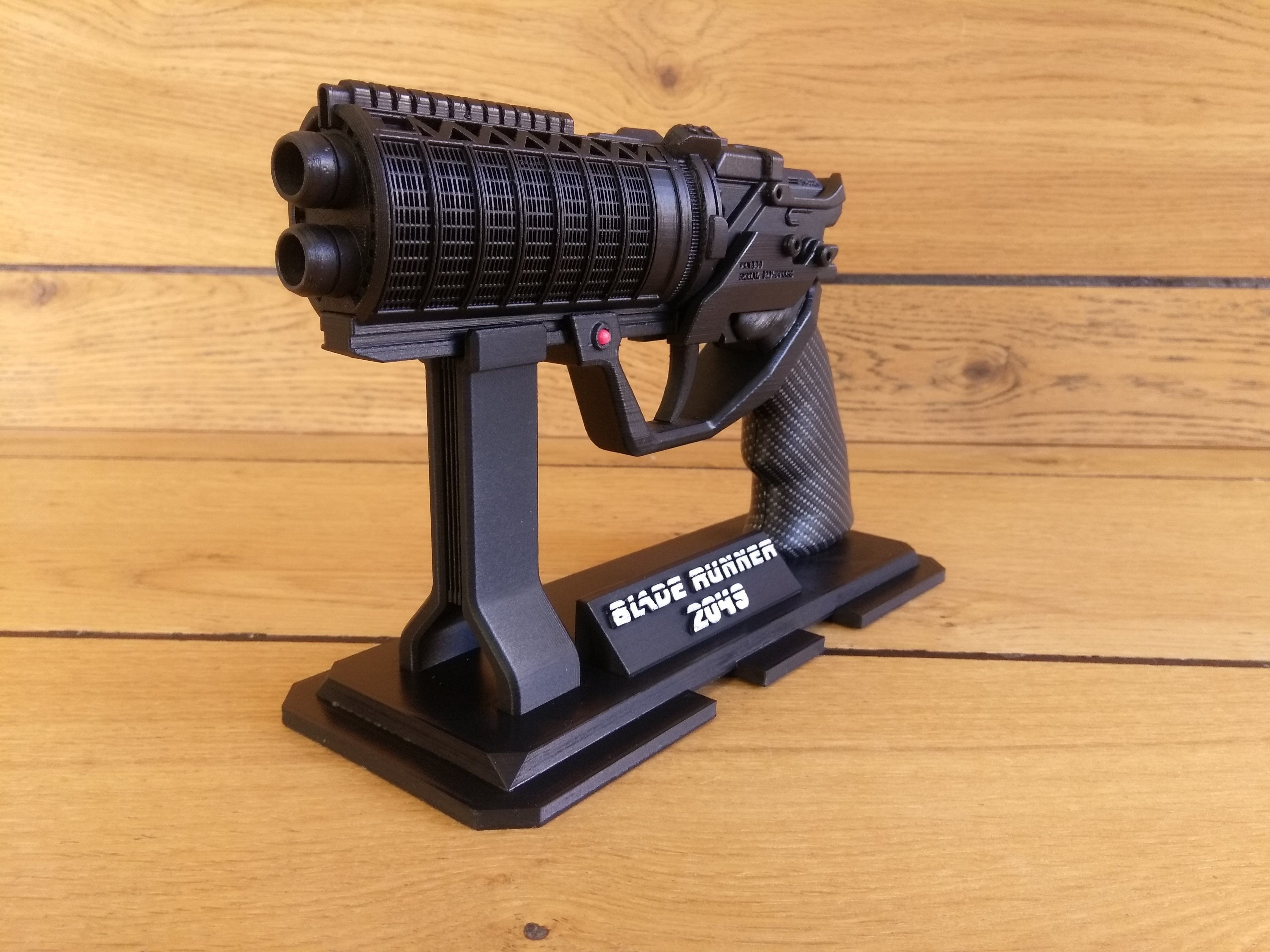 Agent K Blaster - Blade Runner 2049 - Commercial - Printable STL 3D print model_15