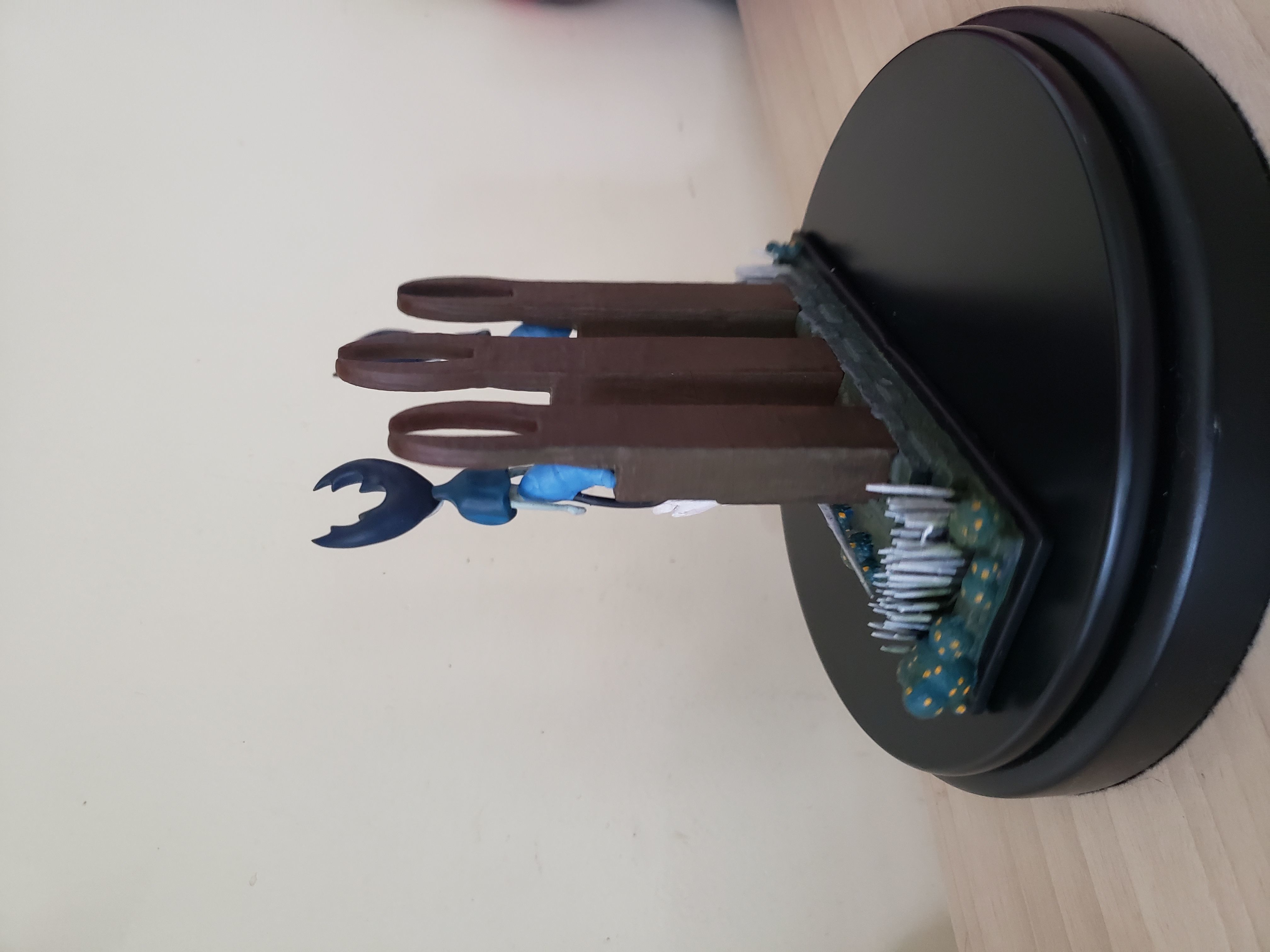 hollow Knight - Mantis lord Diorama 3D print model_5