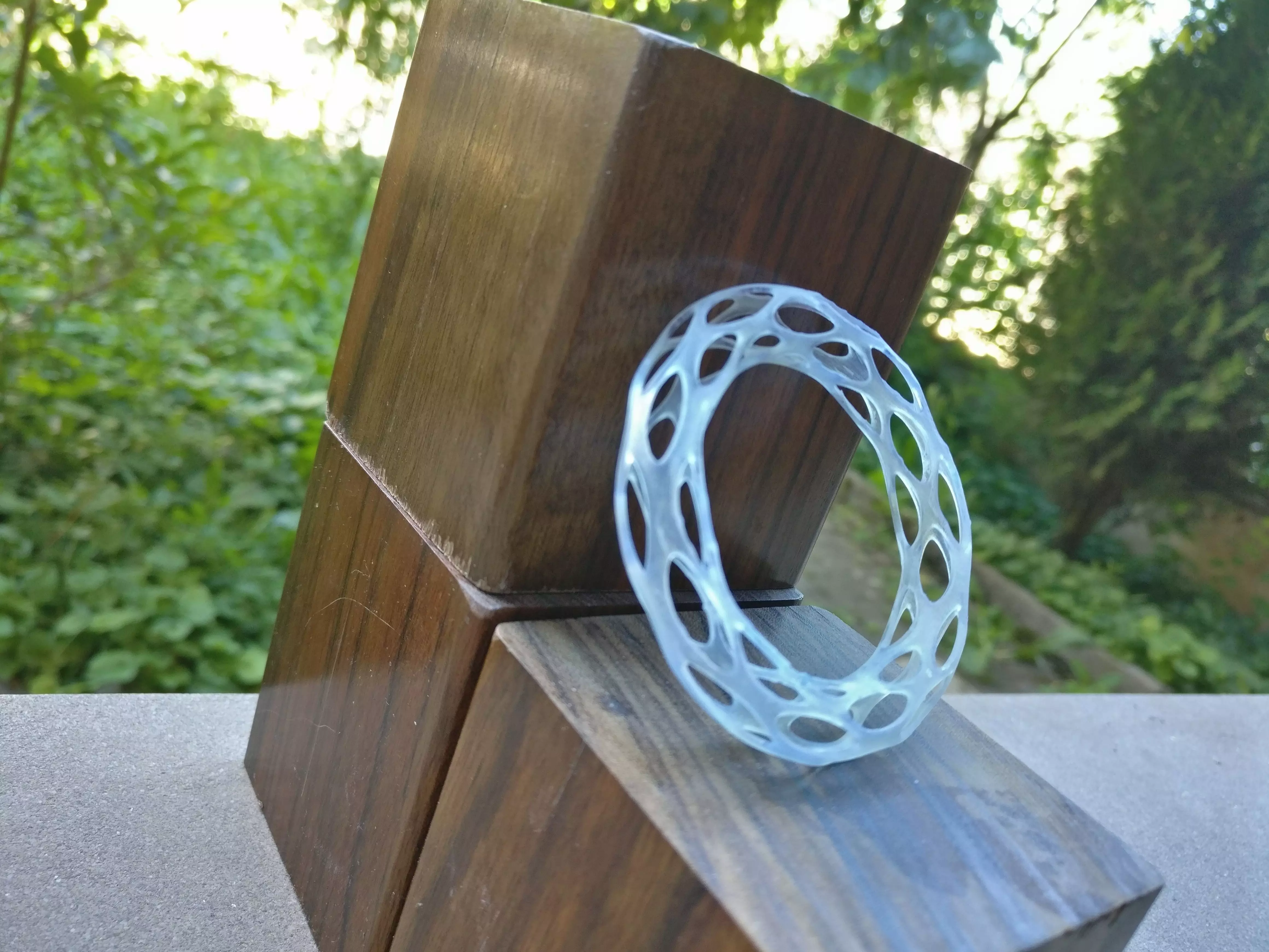 Voronoi Bracelet 3D print model