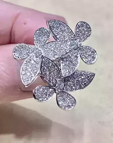 butterfly ring Graff