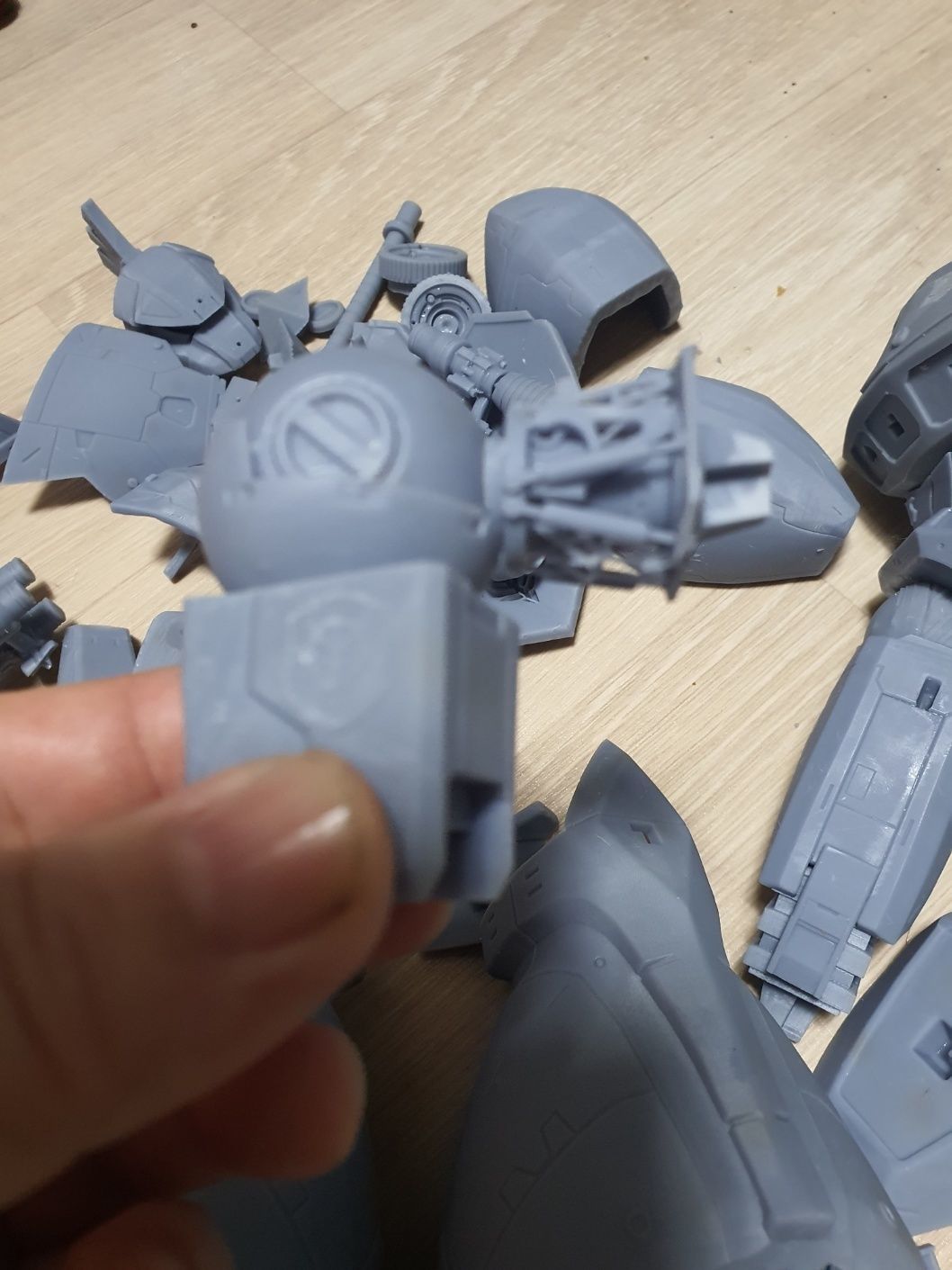 GELGOOG robot holding sword and shield 3D print model_11