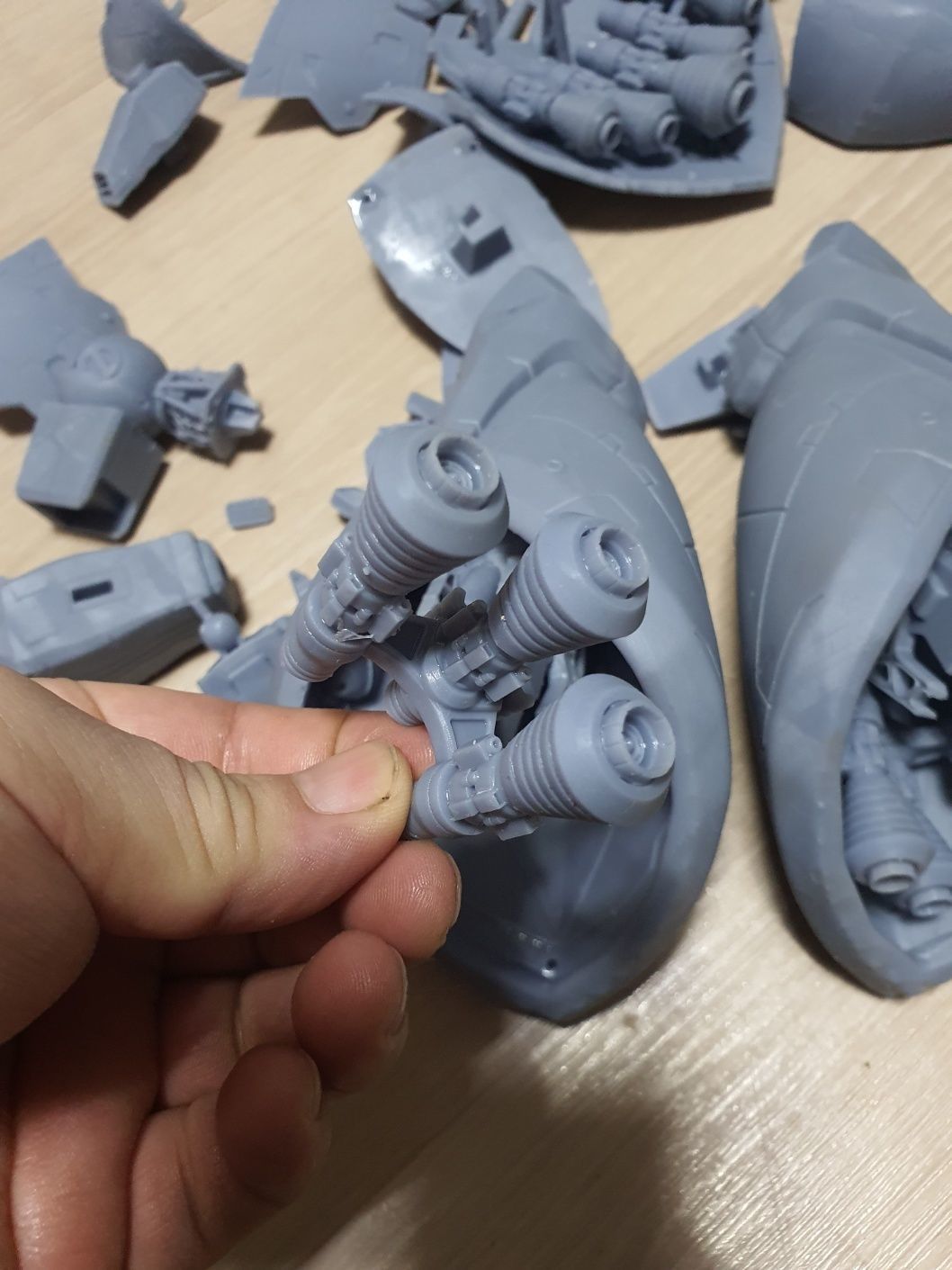 GELGOOG robot holding sword and shield 3D print model_12