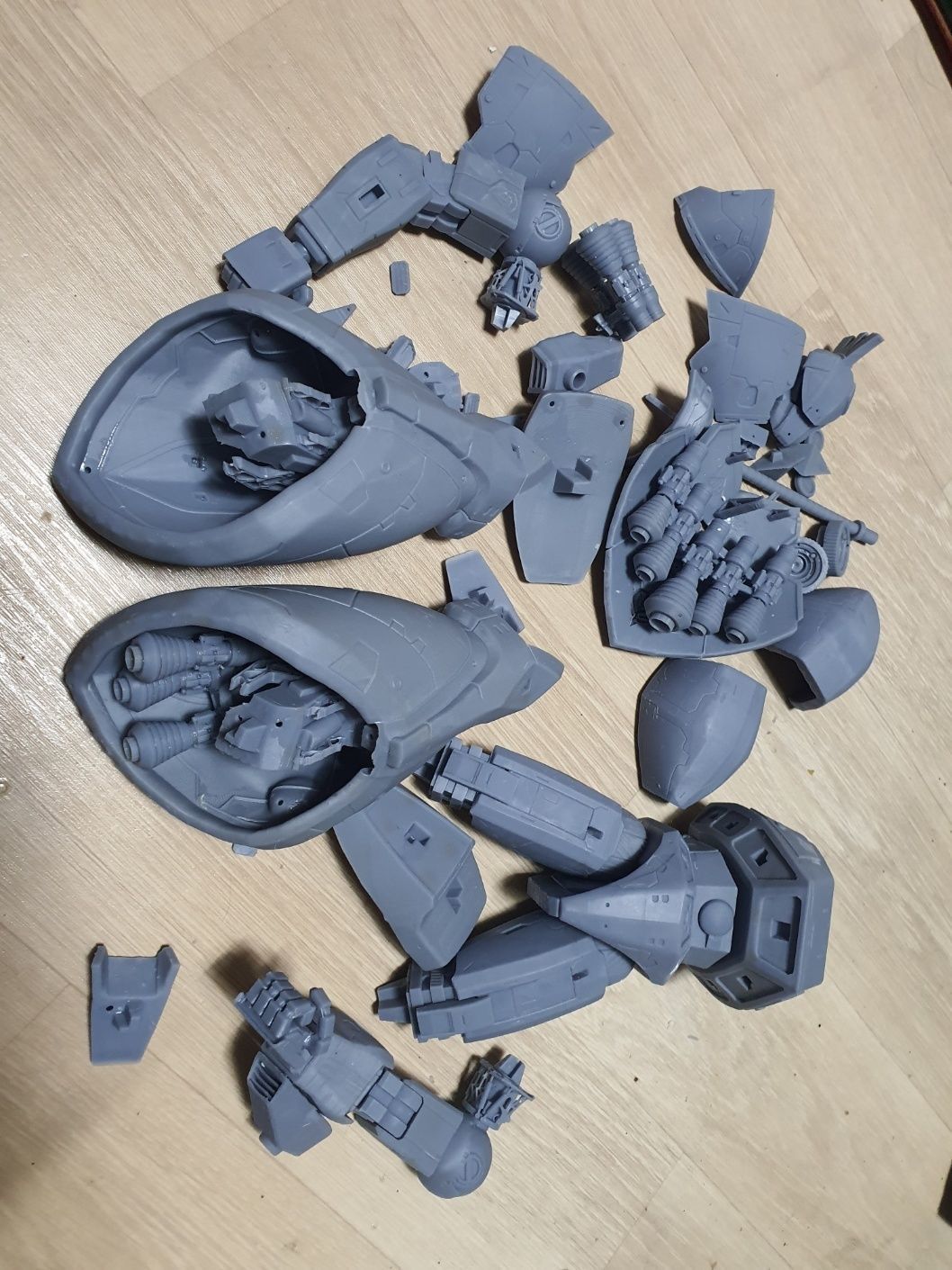 GELGOOG robot holding sword and shield 3D print model_7