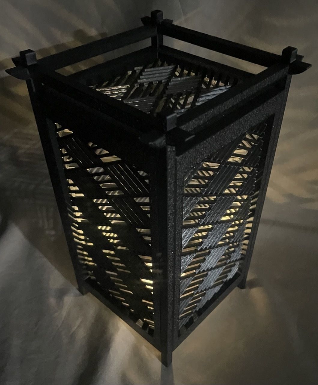 Kumiko Japanese Shoji Lantern - Hishisannoji-Kuzushi 3D print model_4
