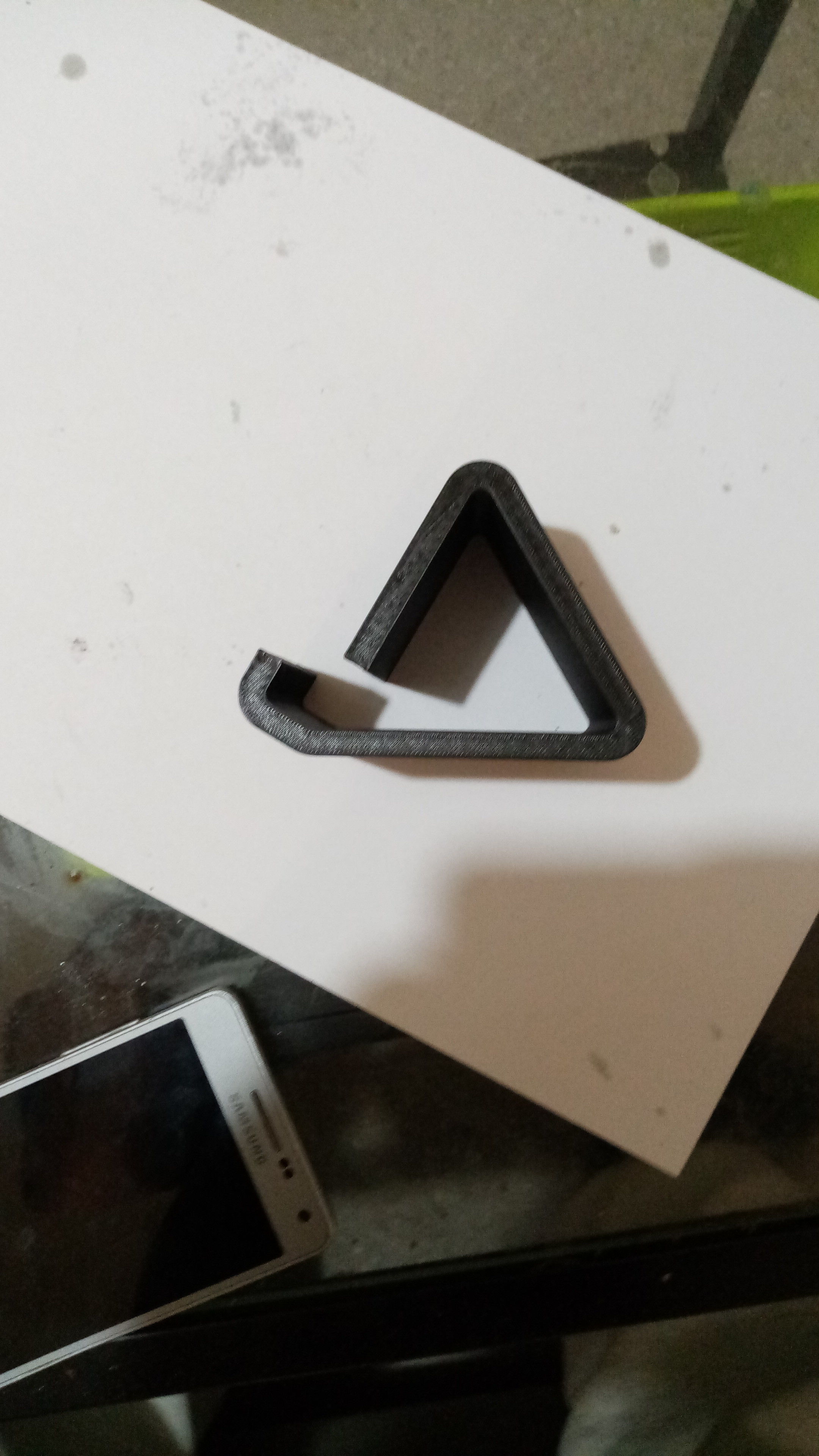 Phone holder universal easy print 3D print model_11
