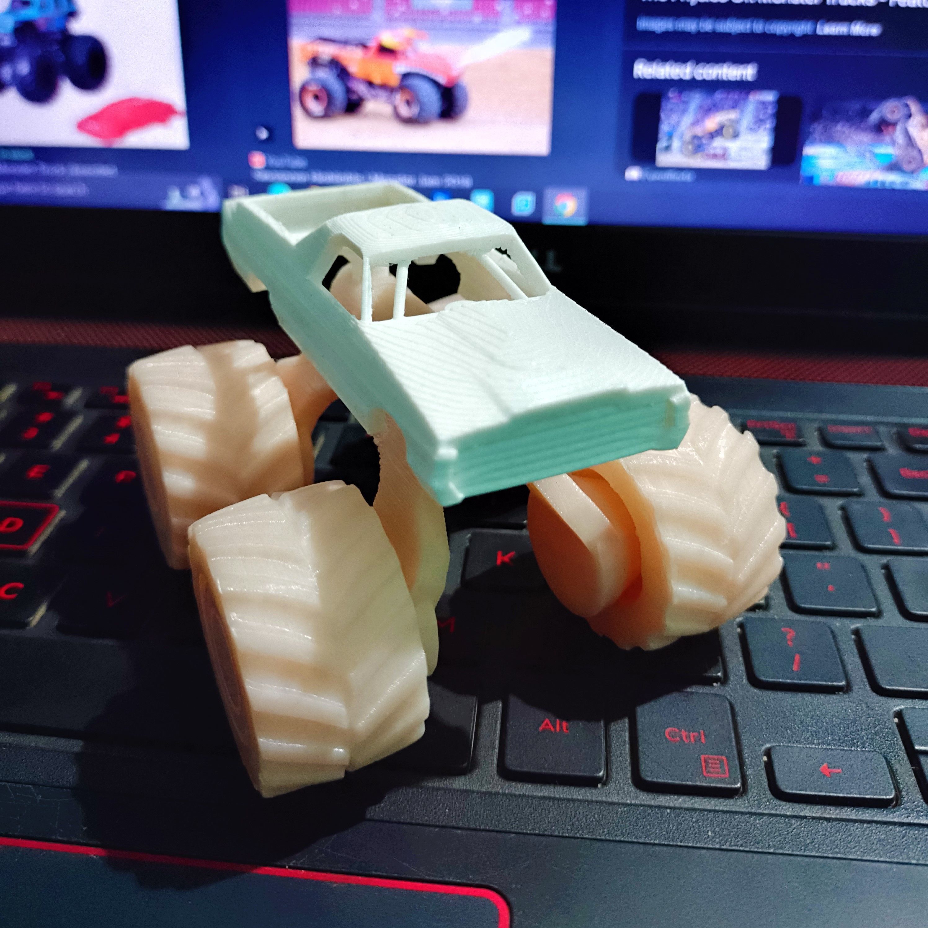 Monster Truck 3D print model_4
