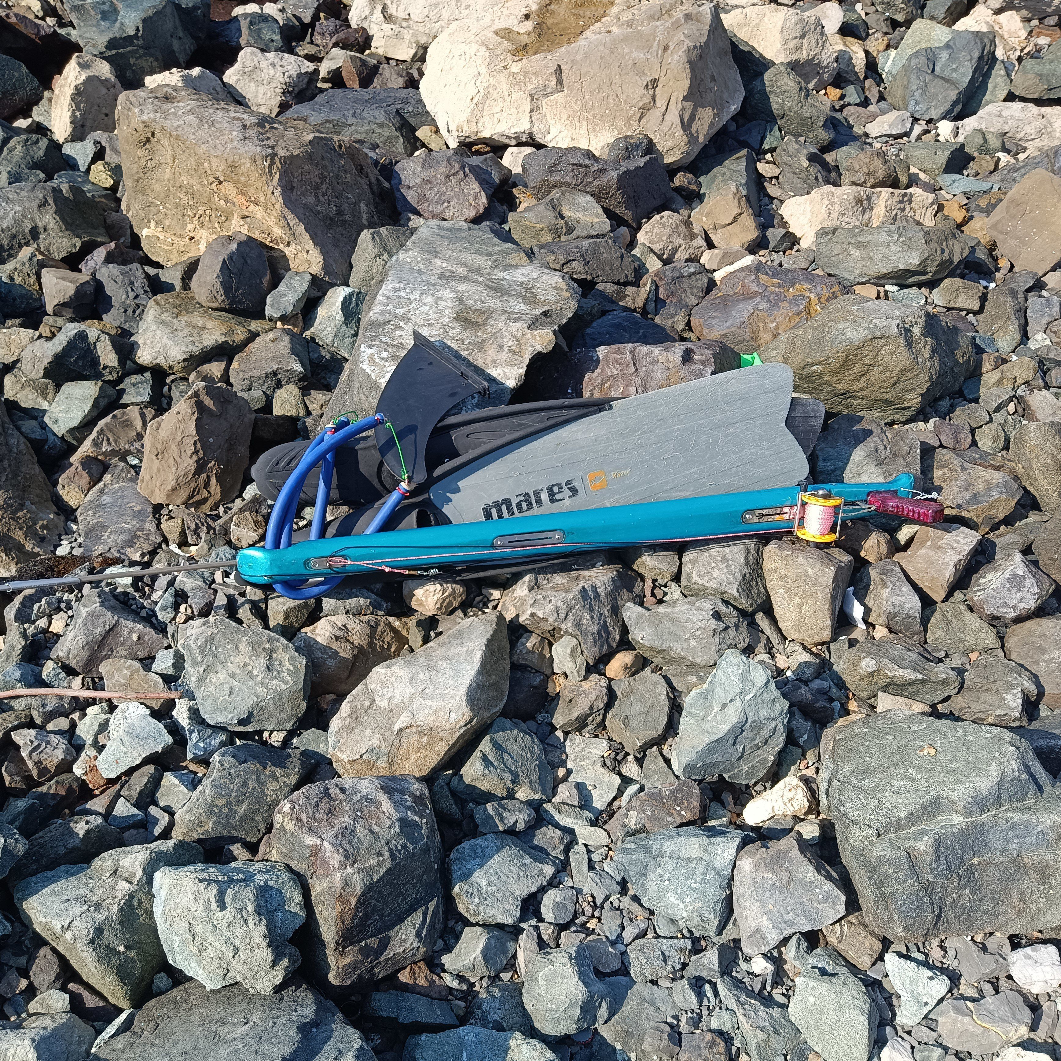 speargun with band elevated  140 Spear trigger ermesub back  3D print model_9