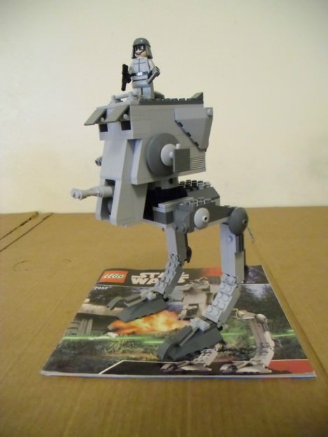 LEGO STAR WARS 7657 3D model_6