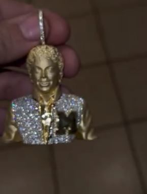 Michael Jackson jewerly 3D print model_5