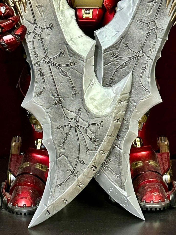 Blades of Chaos Cosplay God of War - STL File 3D print model_1