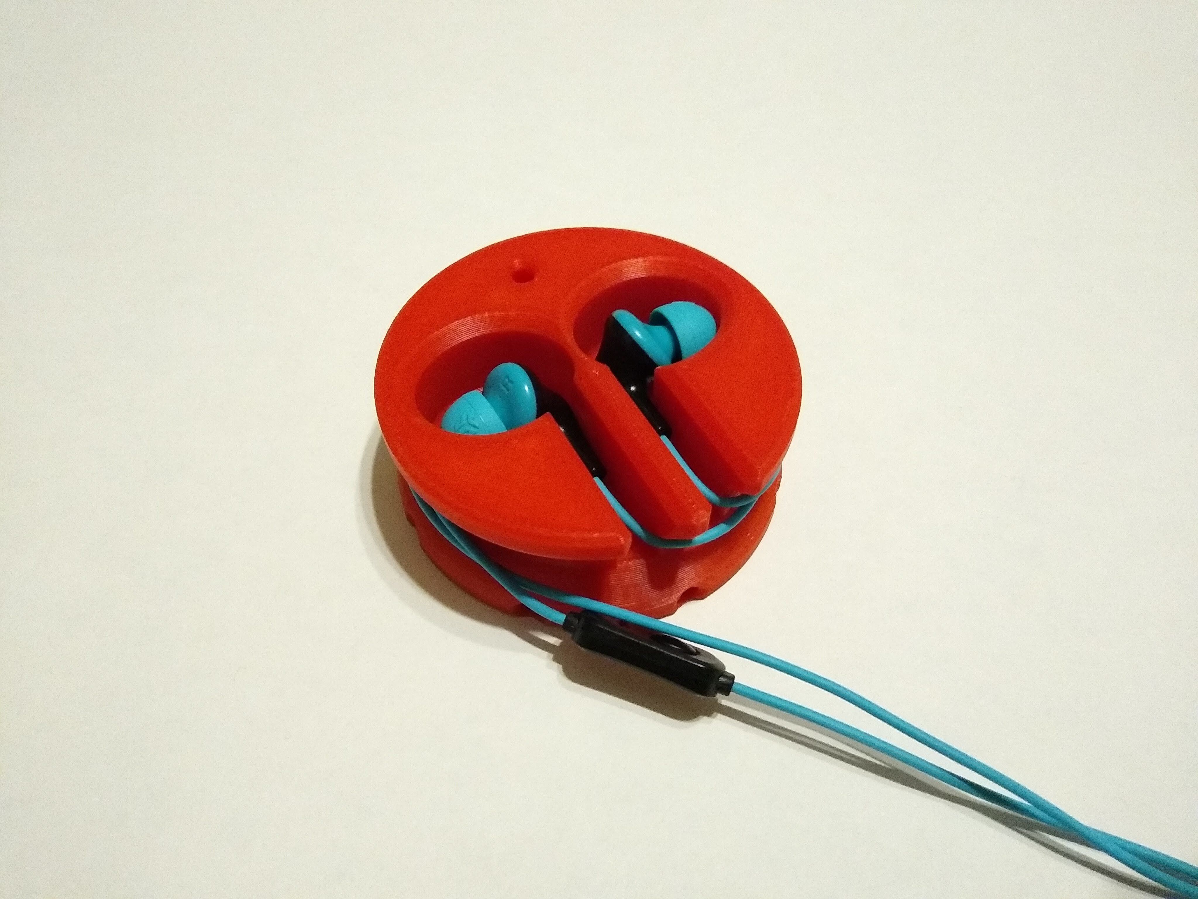 Wired Earbud Holder Free 3D print model_1