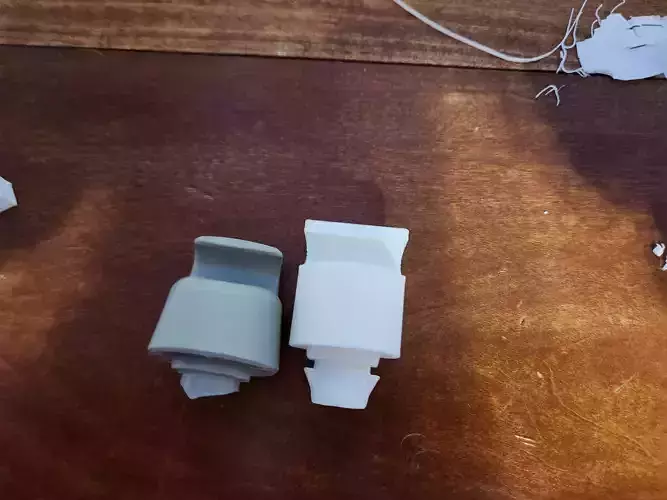 2014 Nissan Rogue Sun Visor Clip Replacement