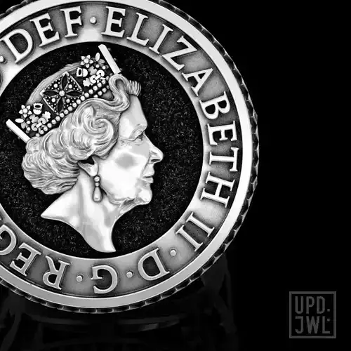 Ring Queen Elizabeth II Gold Silver