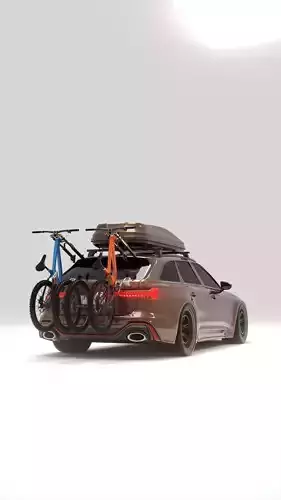 Audi RS 6 Avant with Bike and Roofbox