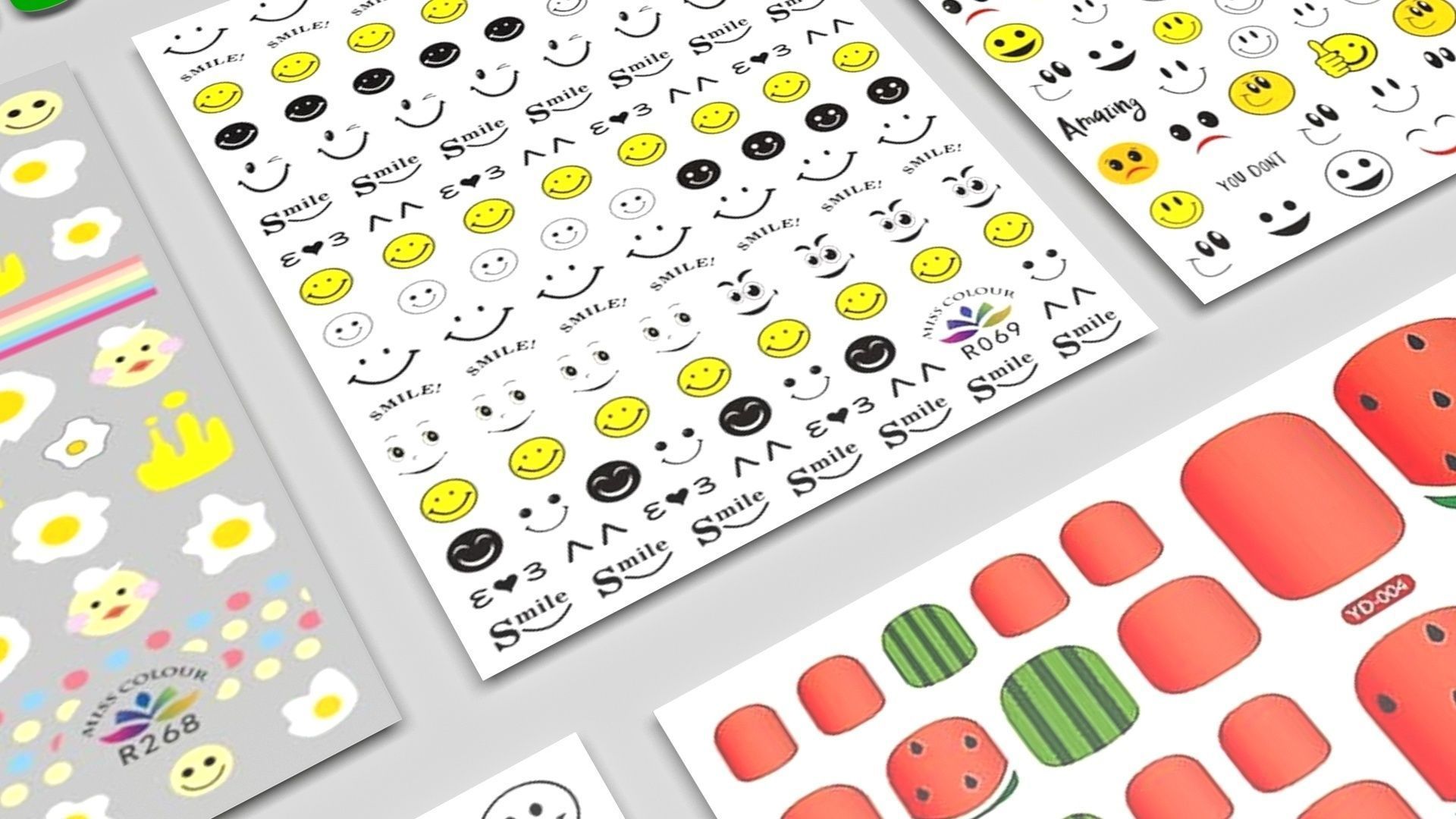 Artificial Foot Nails With Stickers and Nail Palettes Set 3D model_13