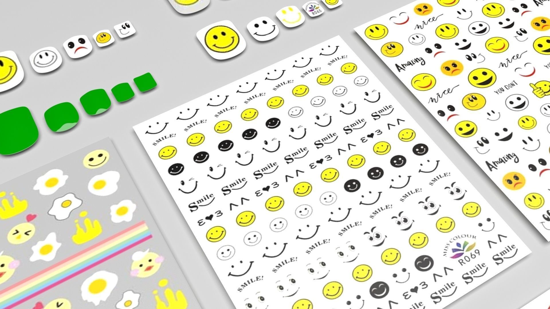 Artificial Foot Nails With Stickers and Nail Palettes Set 3D model_12