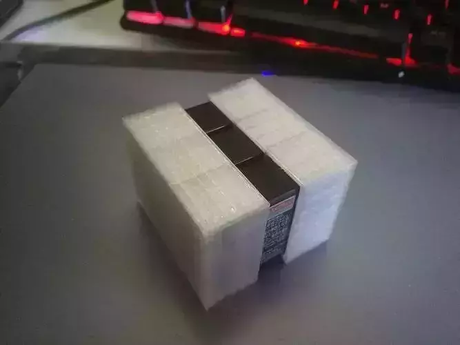 FujiFilm NP-W126S Battery Box