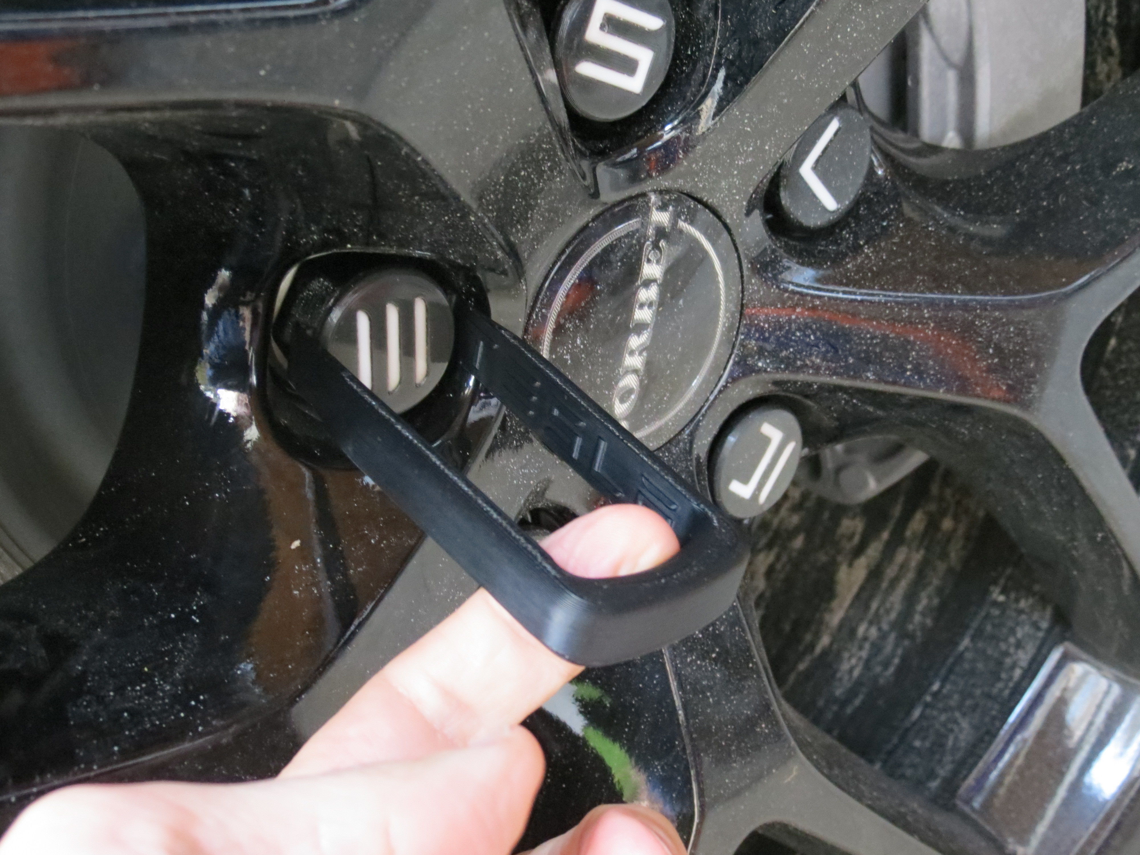 mjs2302 Tesla lug nut covers 3D print kit 3D print model_12