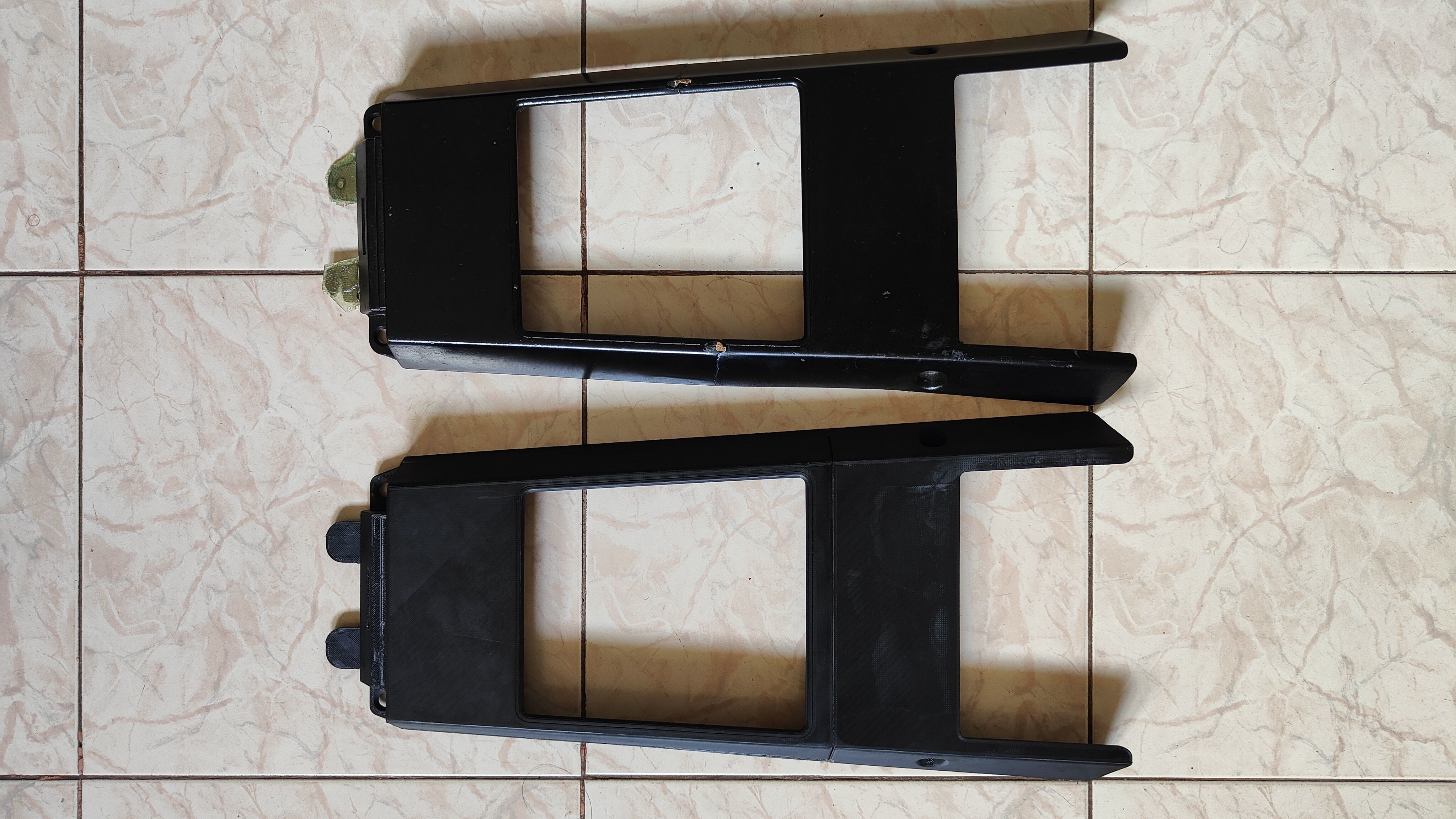 Toyota Corolla KE70 center console cup holder 3D print model_6