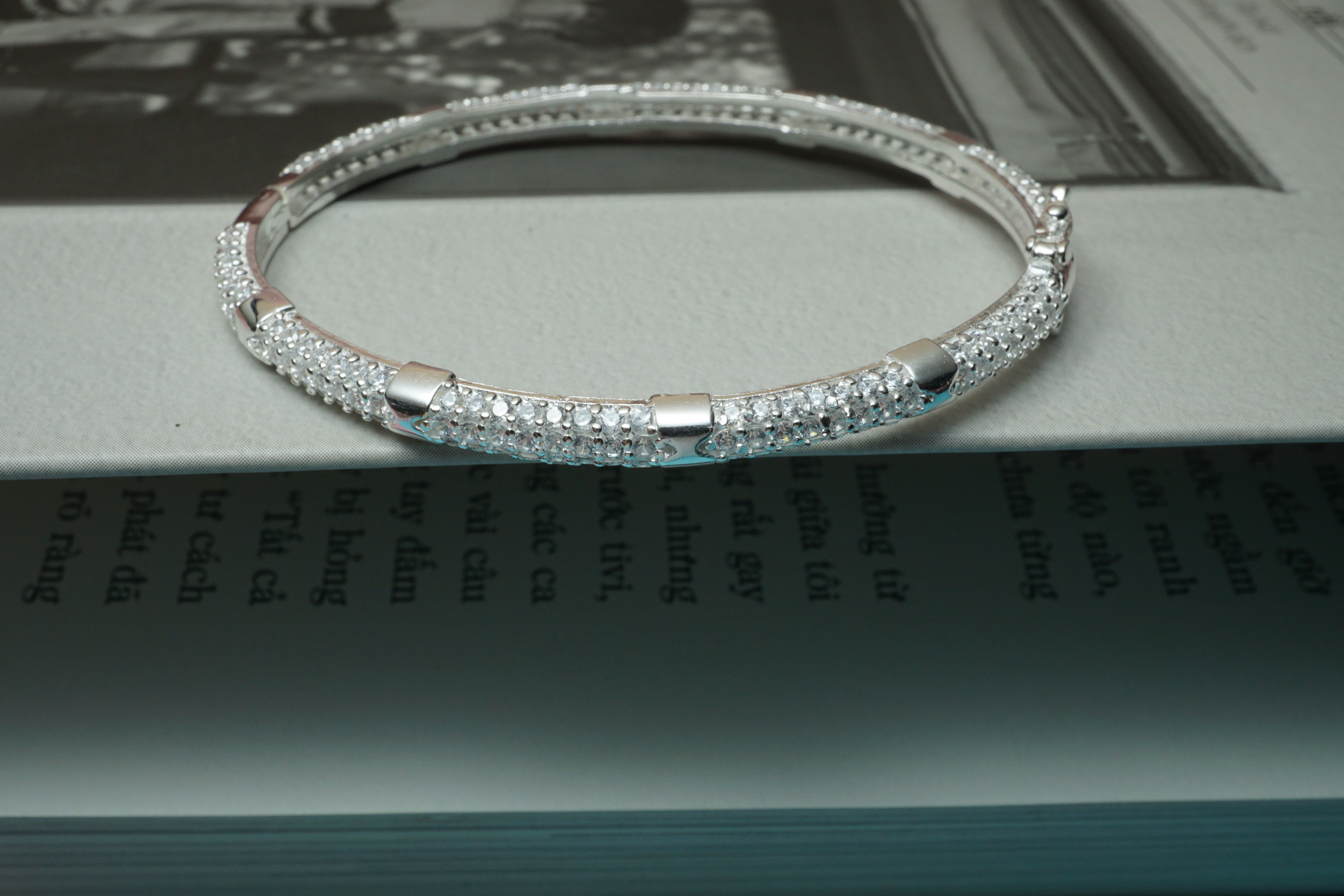 Bracelet Diamond Paved Yellow Gold Diamonds 3D print model_12