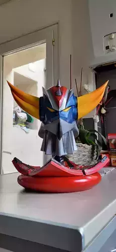 Grendizer jungle bust