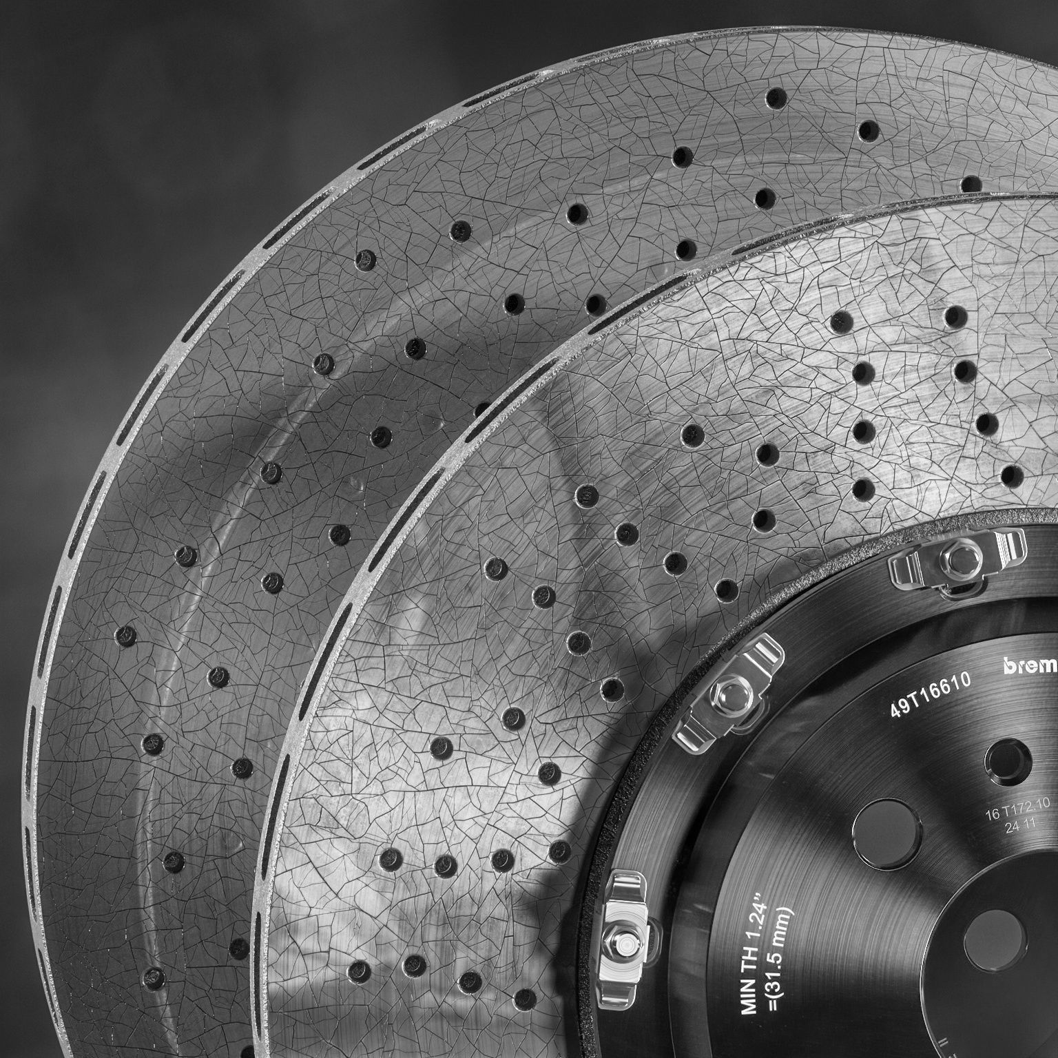 Ceramic Brakes with Cracks 3D model_3