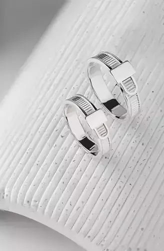 Wedding rings in the shape of a yoke 3D print model