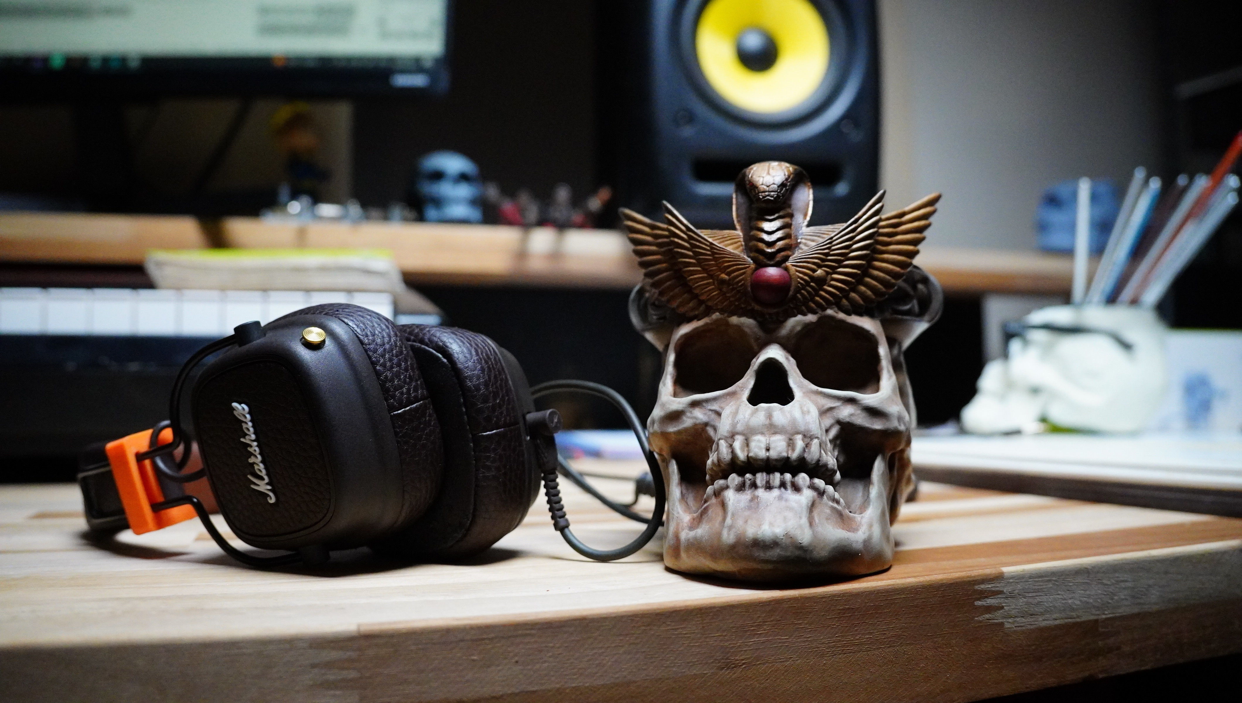 Snake Crown Skull - Paint brush cleaning cup 3D print model_2