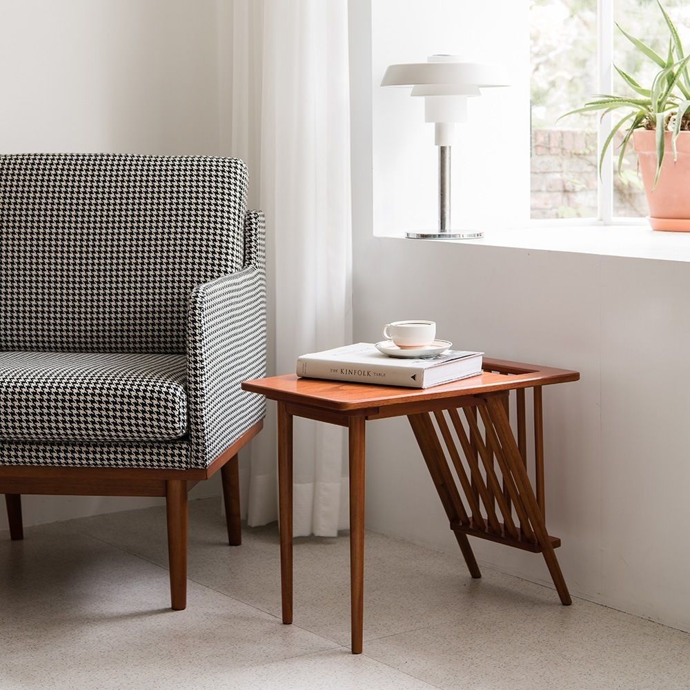 Skagen Classic Side Table 3D model_1