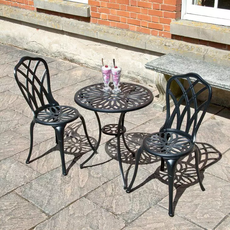 Karns Round Long Bistro Set 3D model_0