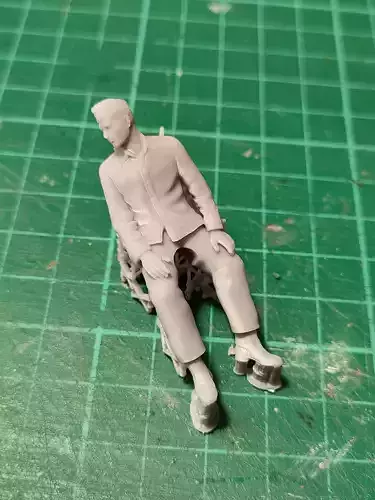 german mechanics pose 3