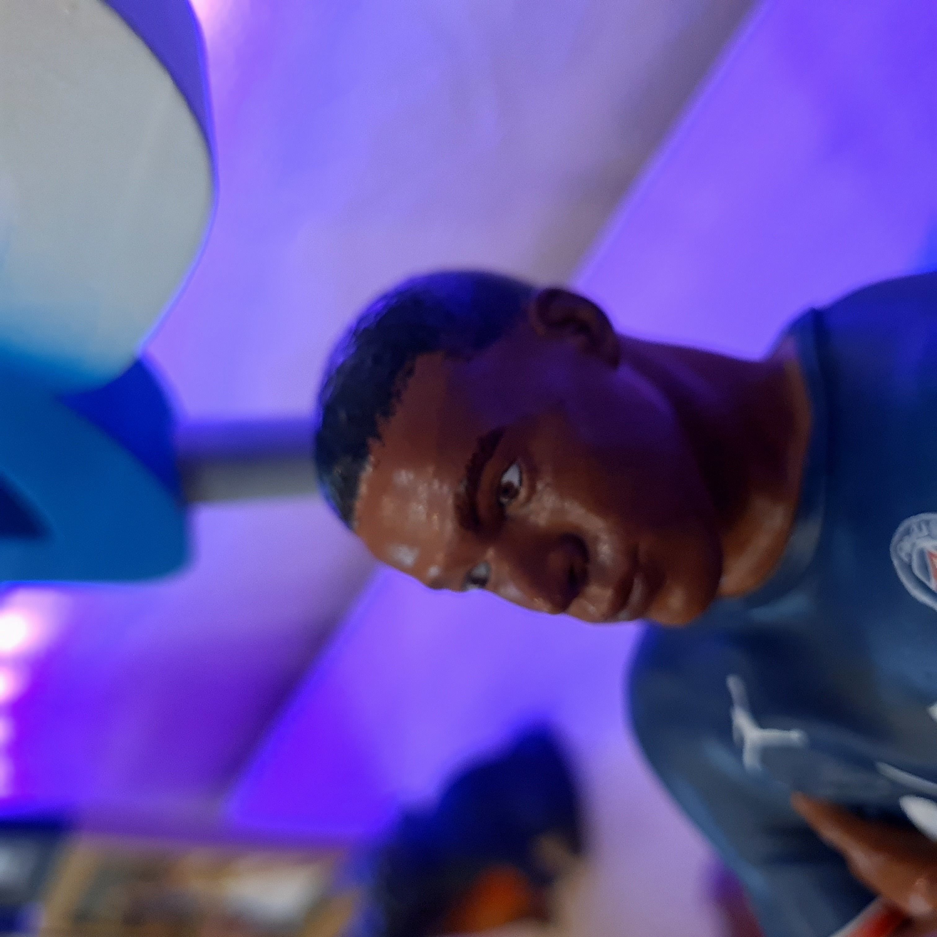 Footballeur Kylian Mbappe 3D print model_21