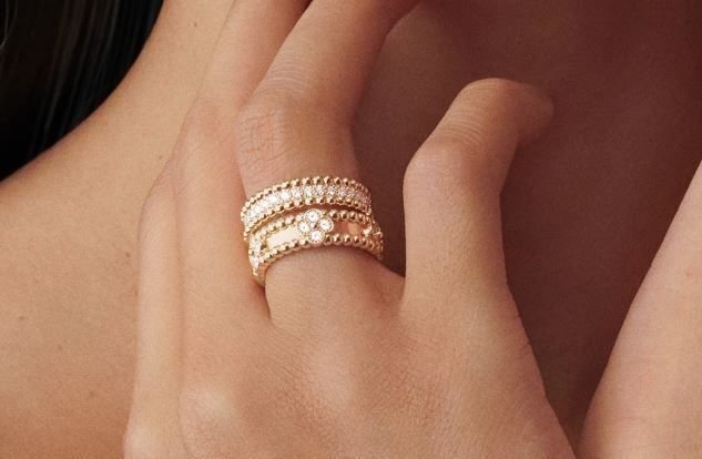 Perlee sweet clovers ring 3D print model_1