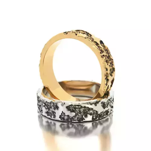 textured gold ring