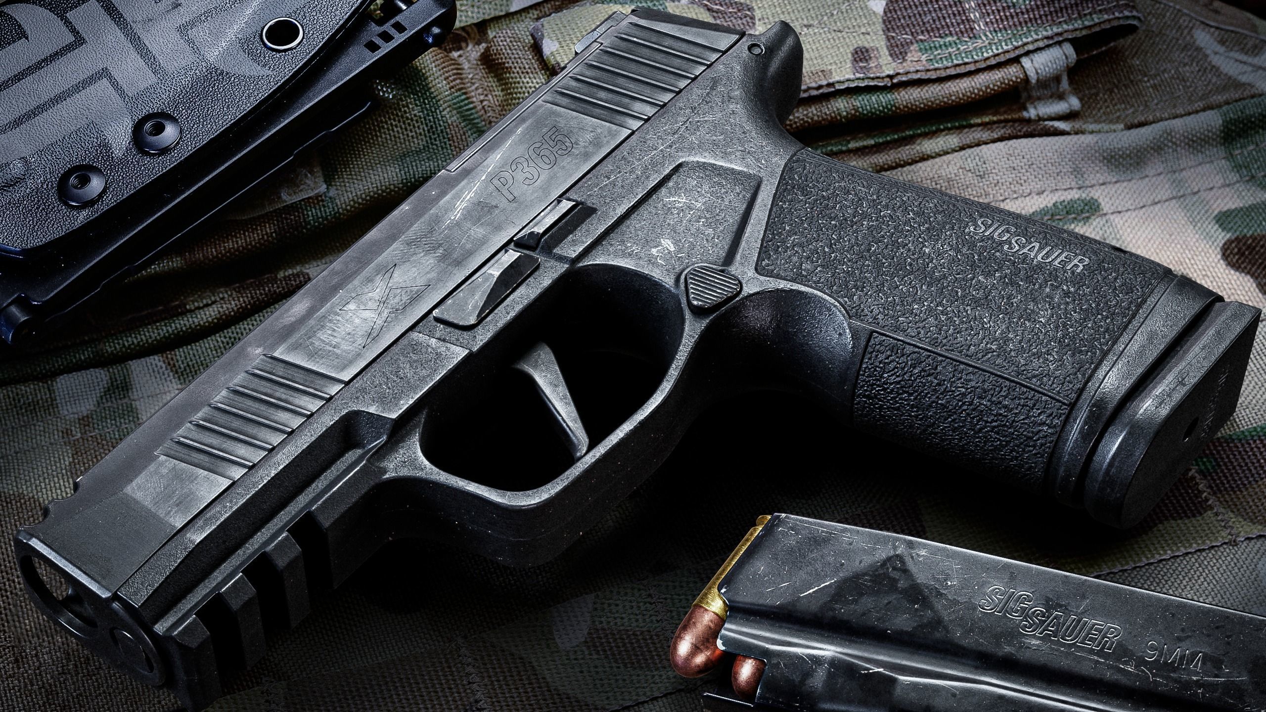 Sig Sauer P365 XMACRO Game-ready Low-poly 3D model_6
