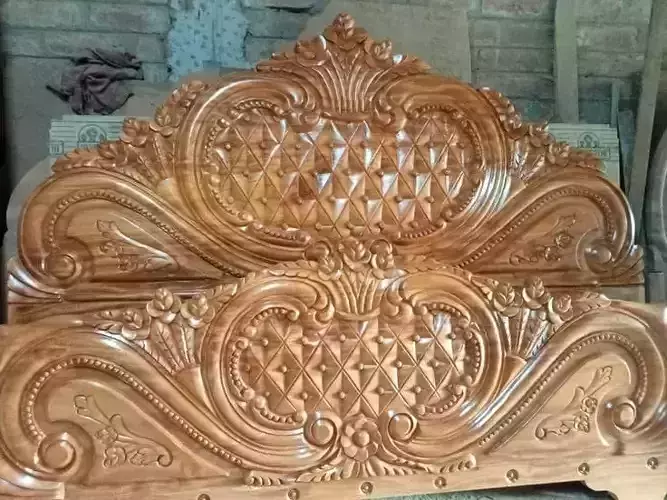 wood  carving beds