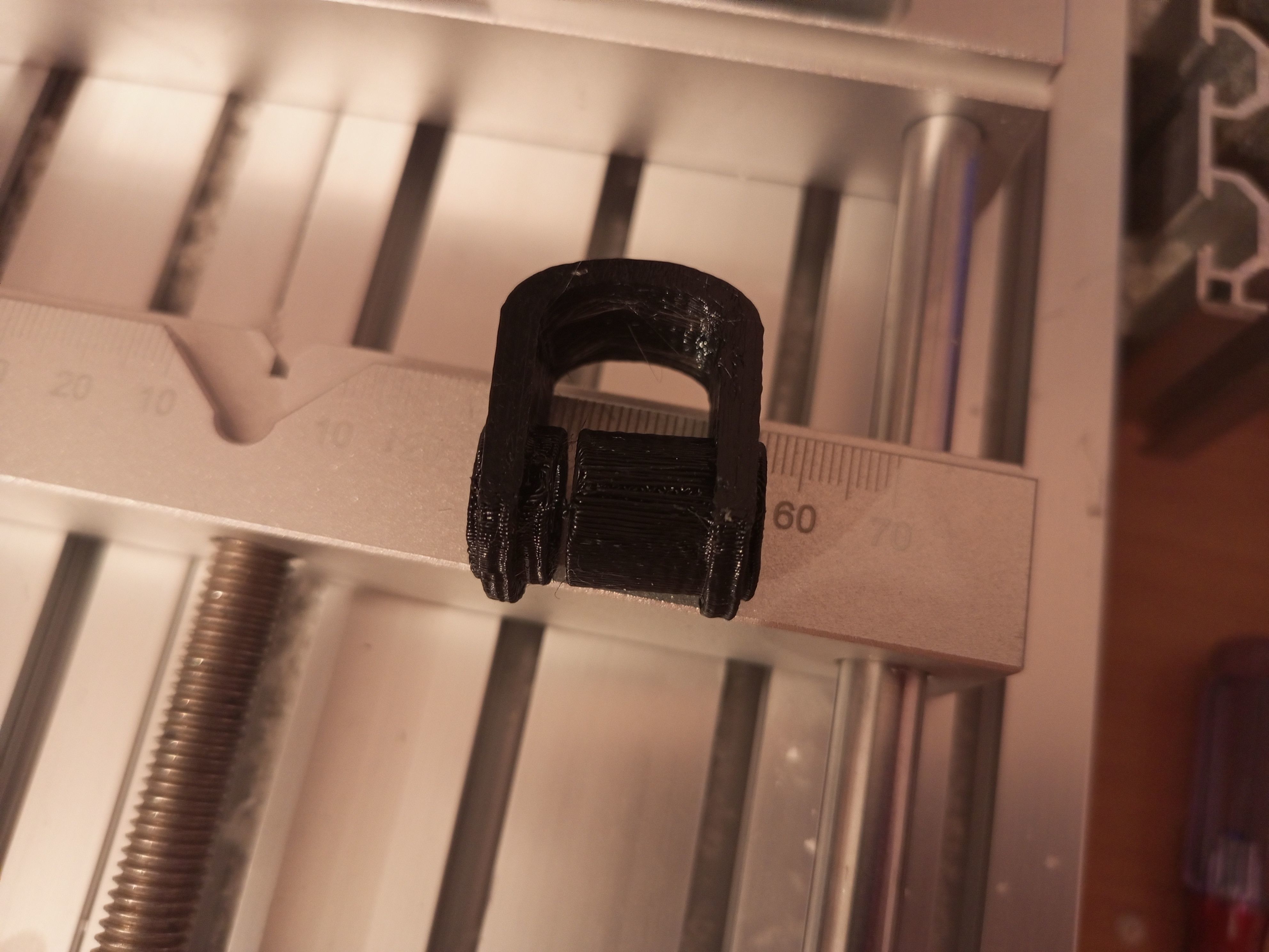 CLOTHE HORSE DRIER HOLDER NIKA 3D print model_3