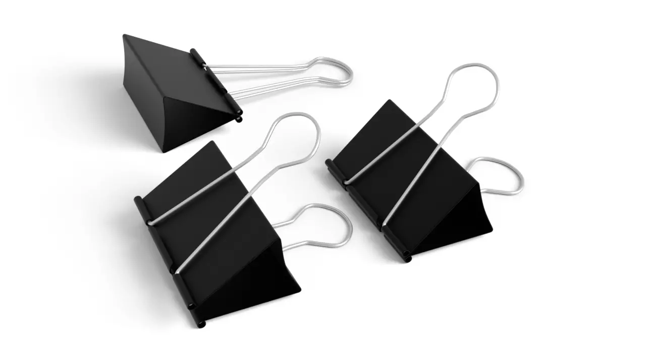 Binder clips Low-poly 3D model
